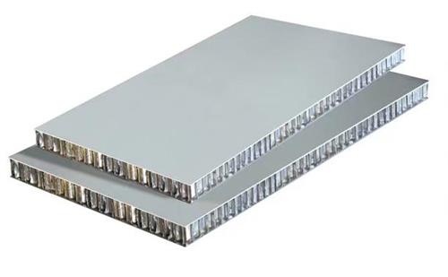  The structure of the aluminum honeycomb panel 